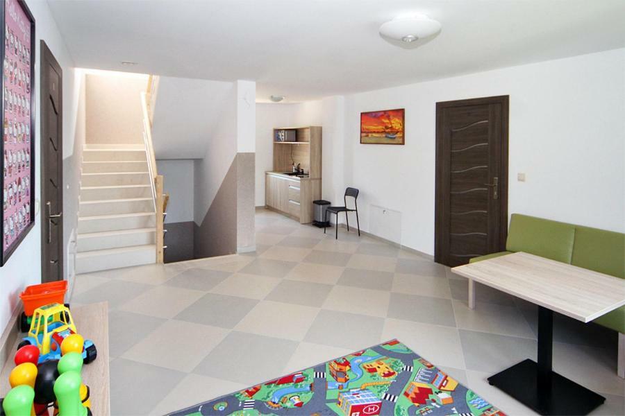 Holiapart Willa Stenga - Przy Lesie, Taras, Plac Zabaw, Grill Krynica Morska Dış mekan fotoğraf